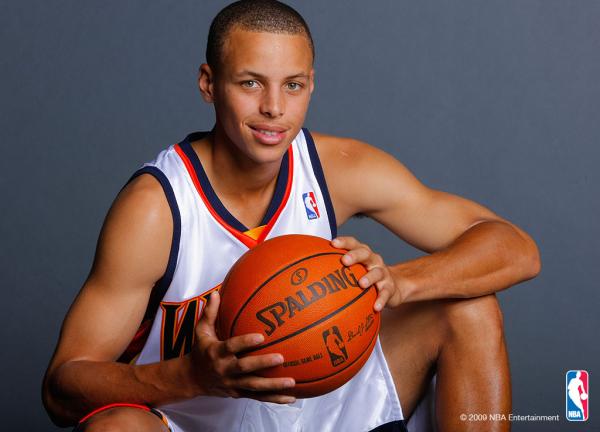 新帅首战告捷!尤文1-0热那亚终结2连败 伊尔迪兹一条龙加蒂伤退.