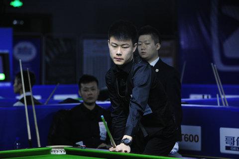 替补席也没 替补席也没